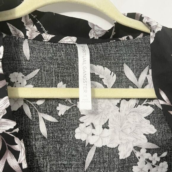 Spiritual Gangster Black Grey Floral Robe OS - Picture 7 of 7